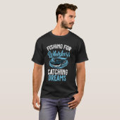 ひげを釣る 夢を掴む アメリカナマズ Tシャツ (正面フル)