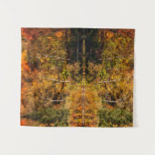 ひつぎ池への秋の反射 タペストリー (正面(横))
