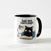 ひとページだけ – 本を読む猫のマグカップ マグカップ (正面右)