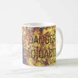 ひどく腐食し錆びついた核廃容器 コーヒーマグカップ