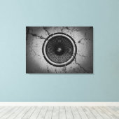 ひびの入った壁に音楽スピーカー キャンバスプリント (インサイチュ (ウッドフロア))