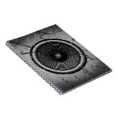 ひびの入った壁に音楽スピーカー ノートブック (右側)