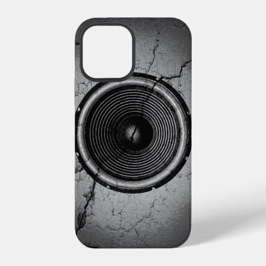 ひび割れた壁に置かれた音楽スピーカー Case-Mate iPhone カバー (裏面)
