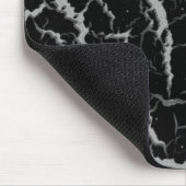 ひび割れた宇宙溶岩 – シルバー マウスパッド (コーナー)