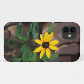 ひび割れた泥から咲くひまわり Case-Mate iPhoneケース (裏面(横))