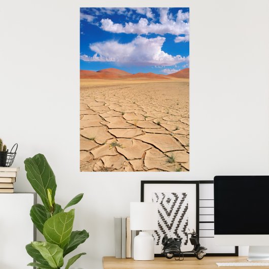 ひび割れた砂漠の平野 ポスター (ホームオフィス)