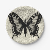ひび割れた背景に黒と白の蝶 ペーパープレート (正面)