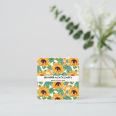 ひまわりかわいらしの黄色と緑のパターン スクエア名刺 (スタンド正面)