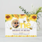 ひまわりと蜂 ハート ビーデイ フォト 1歳 誕生日 招待状 (スタンド正面)