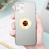 ひまわりの中の赤い線とハートのマルタ十字 シール (スマートフォン)