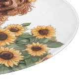 ひまわりの冠をかぶったかわいいゴルデンドール犬 カッティングボード (角)