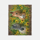 ひまわりの分野の美しい馬 フリースブランケット (正面)