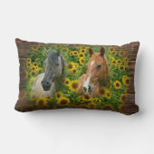 ひまわりの分野の美しい馬 ランバークッション (裏面)