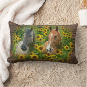 ひまわりの分野の美しい馬 ランバークッション (ブランケット)