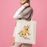 ひまわりの花が咲く美しいパロミノカスタム馬 トートバッグ<br><div class="desc">ひまわりの花とピンクの花のフローラ女の子の名前バッグテンプレートと美しいパロミノの馬。美しい水色の馬のポートレートは、馬を愛パーソナライズされたする人々のための素敵な贈り物。</div>