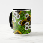 ひまわりの花とデイジー、夏の庭 マグカップ (正面左)