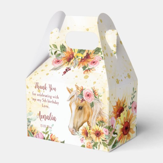 ひまわりの花とピンクの花をつけるパロミノの馬 フェイバーボックス (正面サイド)