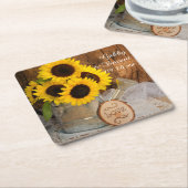 ひまわりの花と庭の散水缶納屋結婚の スクエアペーパーコースター (アングル)