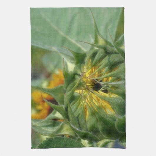 ひまわりの花開く   キッチンタオル (縦)