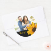 ひまわりカスタム感謝していのはカップルの写真と ラウンドシール (封筒)