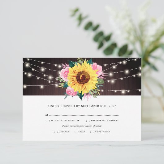 ひまわりピンクのバラが木の結婚食事を点灯 出欠カード (スタンド正面)