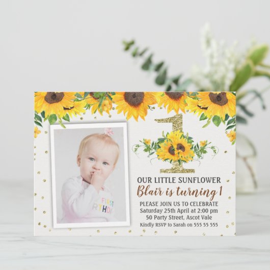 ひまわりフォトファースト誕生日招待状ガール 招待状 (スタンド正面)