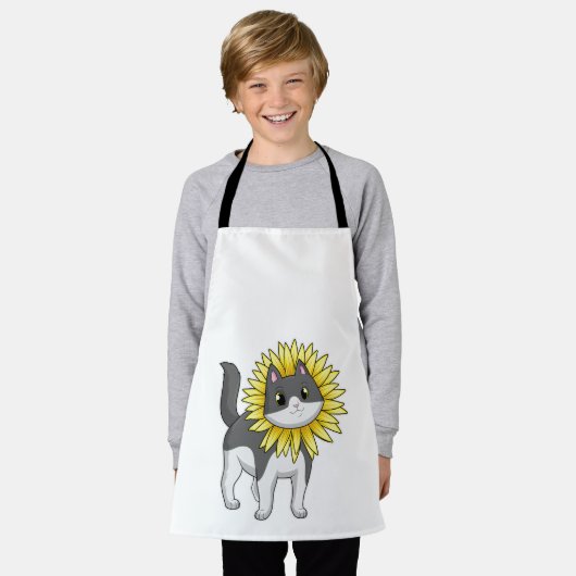ひまわり付き猫 エプロン (着用した状態)