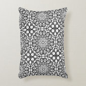 ひまわり伝統的ろうけつ染め模様装飾品 アクセントクッション (正面(垂直))