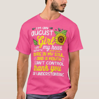 ひまわり威厳があるの女の子のク生まれイーンで威厳があるす Tシャツ