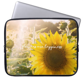 ひまわり引用文「花は幸せ」 ラップトップスリーブ