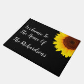 ひまわり明るいファミリーモノグラムウェルカム ドアマット (アングル)