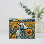 ひまわり畑で愛らしいヤギ ポストカード (スタンド正面)