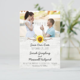 ひまわり素朴と木の農場の結婚式の日付を保存 セーブザデート