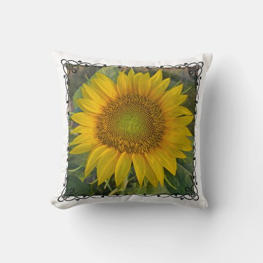 ひまわり装飾用クッション クッション (正面)