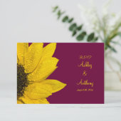 ひまわり ウェディング返信カード - ワインと黄色 出欠カード (スタンド正面)
