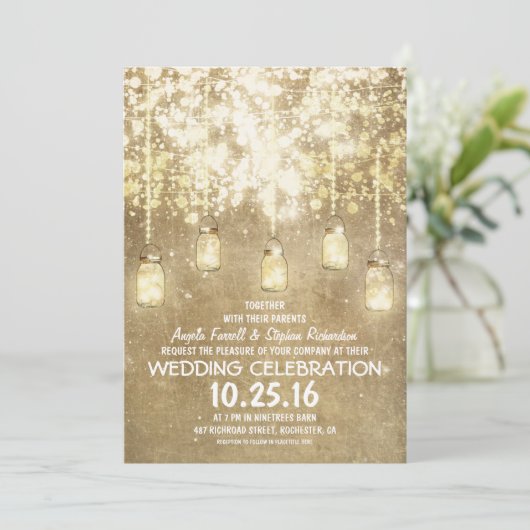 ひもは招待を結婚するきらめくメーソンジャーをつけます 招待状 (スタンド正面)