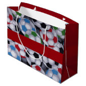 ひよこの発掘のサッカーの選手 ラージペーパーバッグ (裏面アングル)