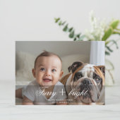 ふわふわと明るい雪の家族のホリデーカード シーズンカード (スタンド正面)