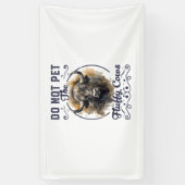 ふわふわな牛のバイソンイエローストーン公園 横断幕 (縦)