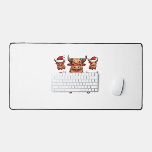 ふわふわのベビーハイランド牛ドリンクコーヒーオーバーサイズT- デスクマット (キーボード&マウス)