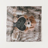 ふわふわの子犬男の赤ちゃんと妊娠の発表 タペストリー (正面(横))