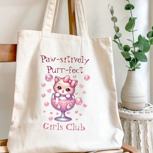 ふわふわの子猫がバブルカップに トートバッグ