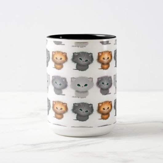 ふわふわの子猫の柄 ツートーンマグカップ (中央)
