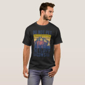 ふわふわの牛に触らないで 面白いアメリカバイソン ヨーストン Tシャツ (正面フル)