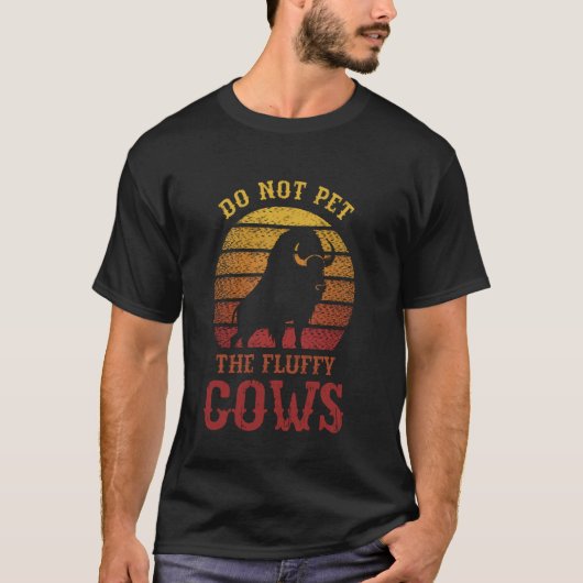 ふわふわの牛のバイソンを飼うな Tシャツ (正面)
