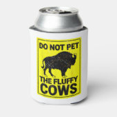 ふわふわの牛のバイソンハロウィンおもしろいTを愛撫しない 缶クーラー (缶裏面)