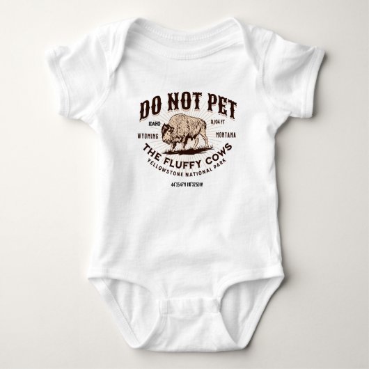 ふわふわの牛を飼うなイエローストーンビソンおもしろい ベビーボディスーツ (正面)