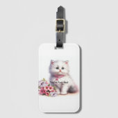ふわふわの白い子猫あなたはおしっこ ラゲッジタグ (正面縦)