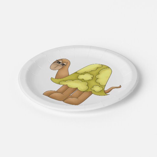 ふわふわの緑の貝殻を持つかわいい漫画の亀 ペーパープレート (アングル)
