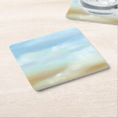 ふわふわの雲が広がる美しいスカイスケープ スクエアペーパーコースター (アングル)